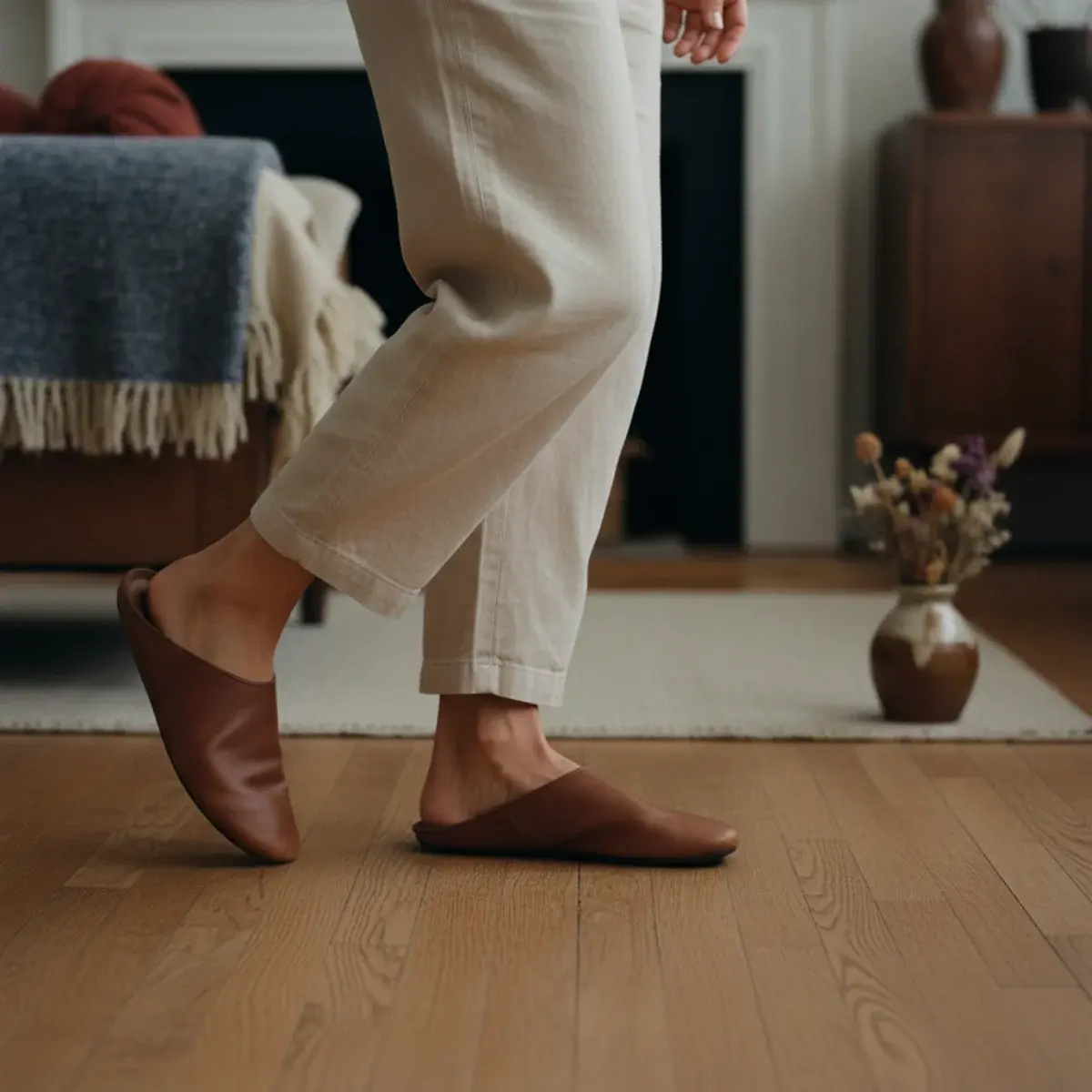 The all-white home outfit