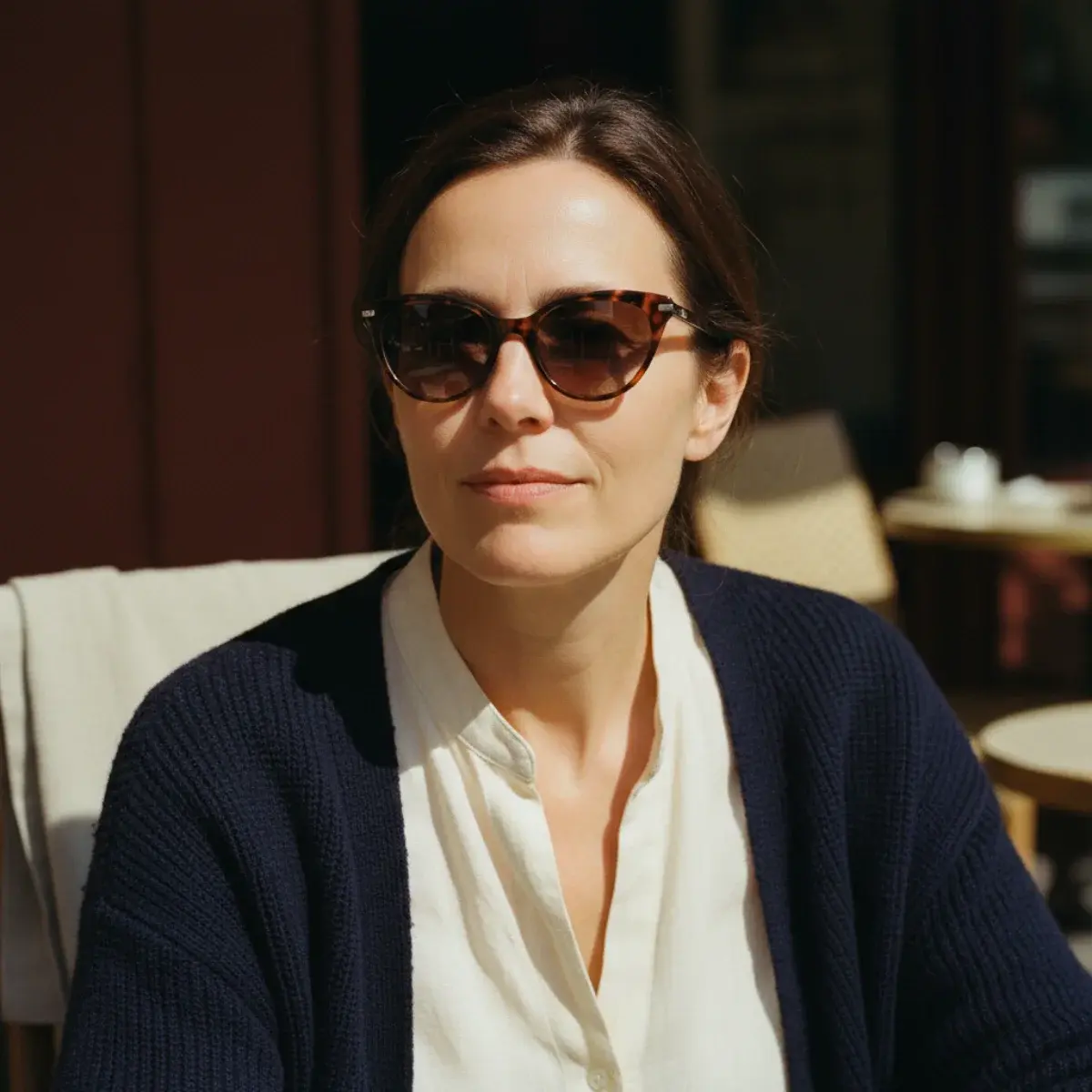 The rule of contrast: angular frames balancing a round face, soft round frames balancing a square face